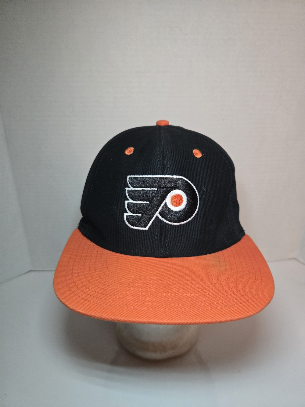 Vintage Reebok Philadelphia Flyers Nhl Snapback